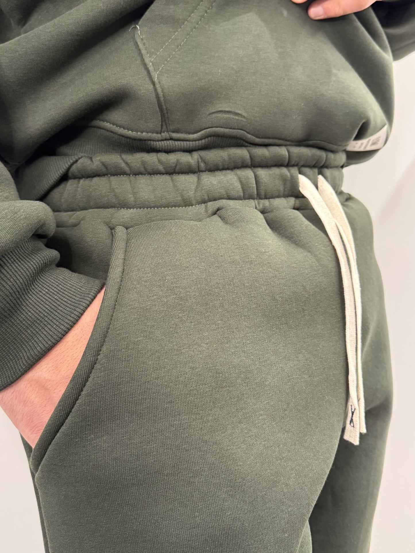 Tuta felpata completa basic verde