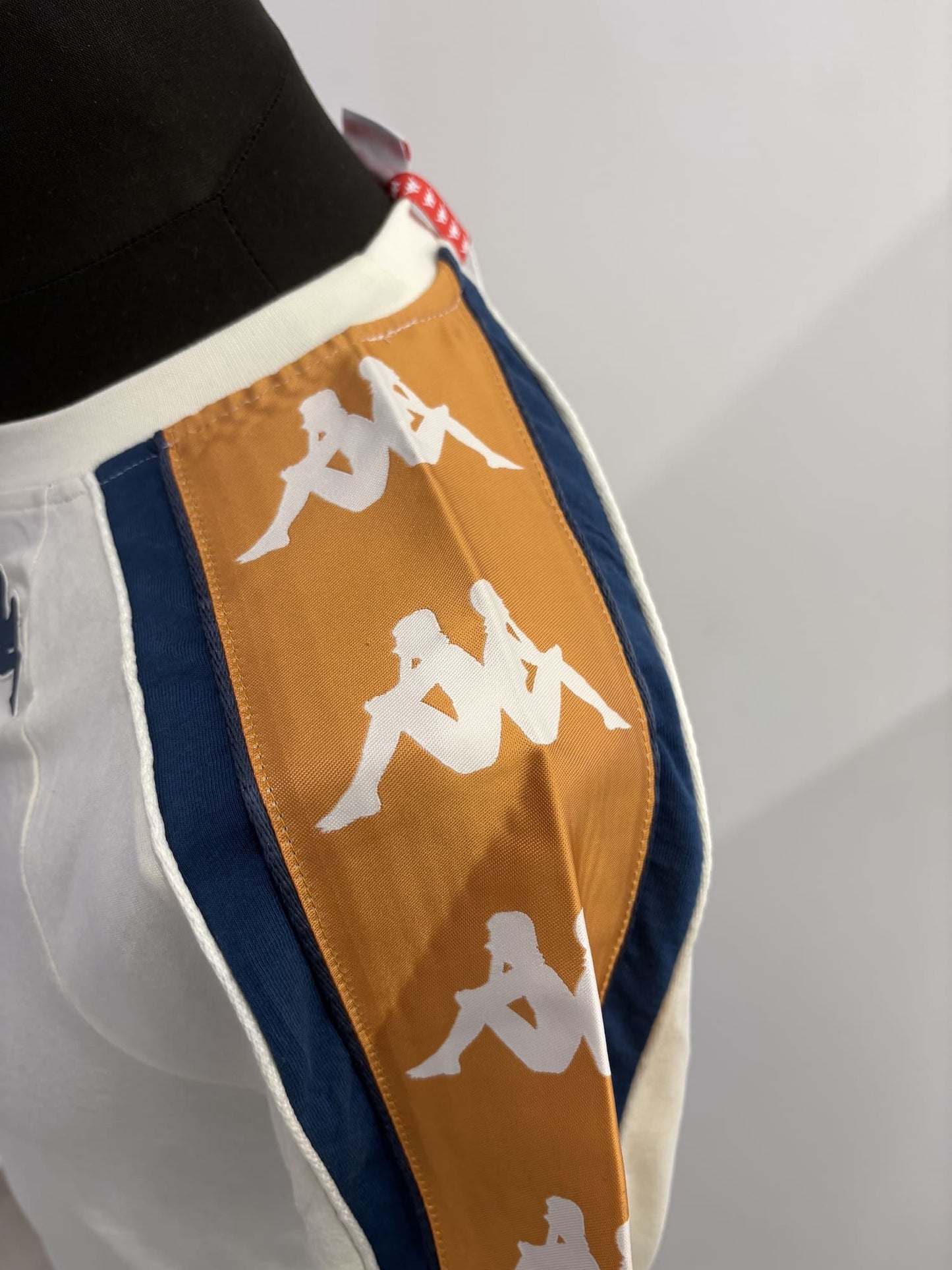 T-Shirt con banda 10