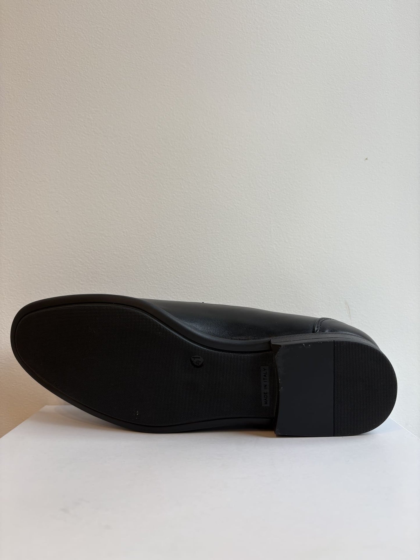 Mocassino basic in pelle fondo gomma