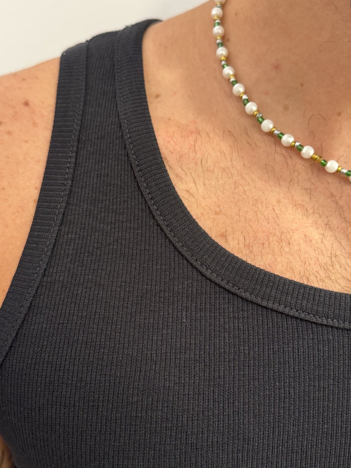 Canotte a costine spalla stretta