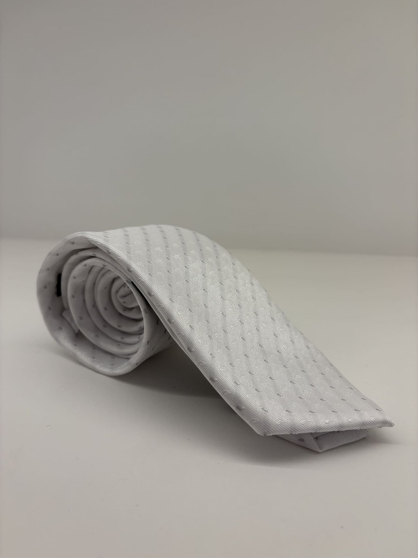 Cravatta classica cerimonia bianca