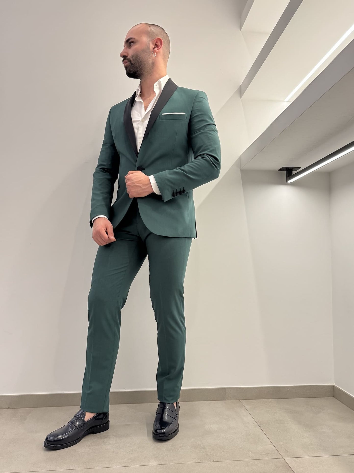 Smoking uomo rever sciallato in raso