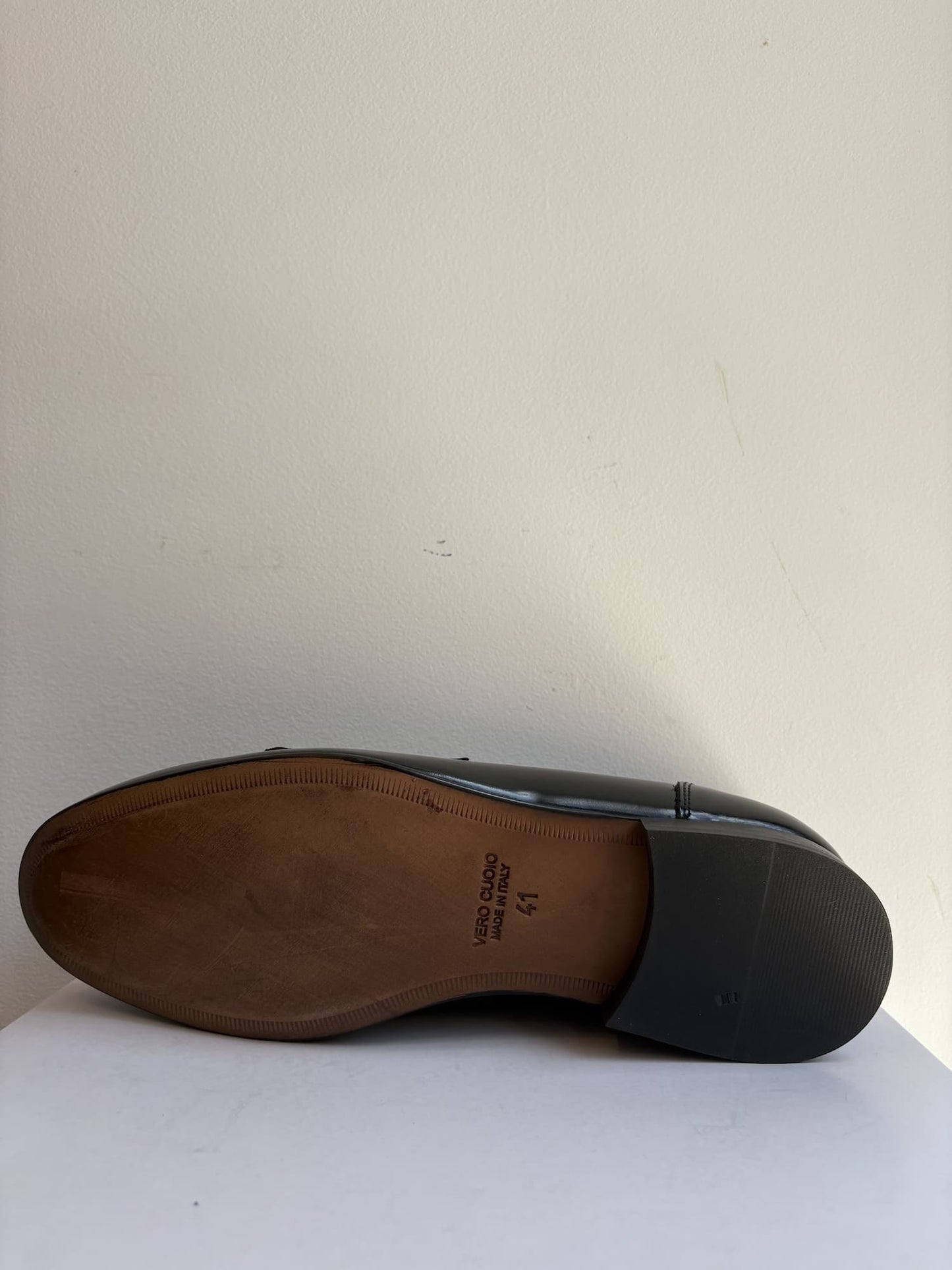 Mocassino con fibbia e frangia