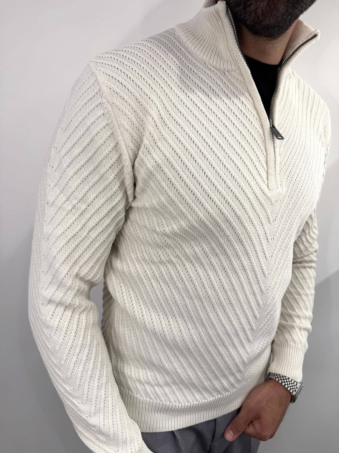 Maglione in ciniglia mezza zip tramato