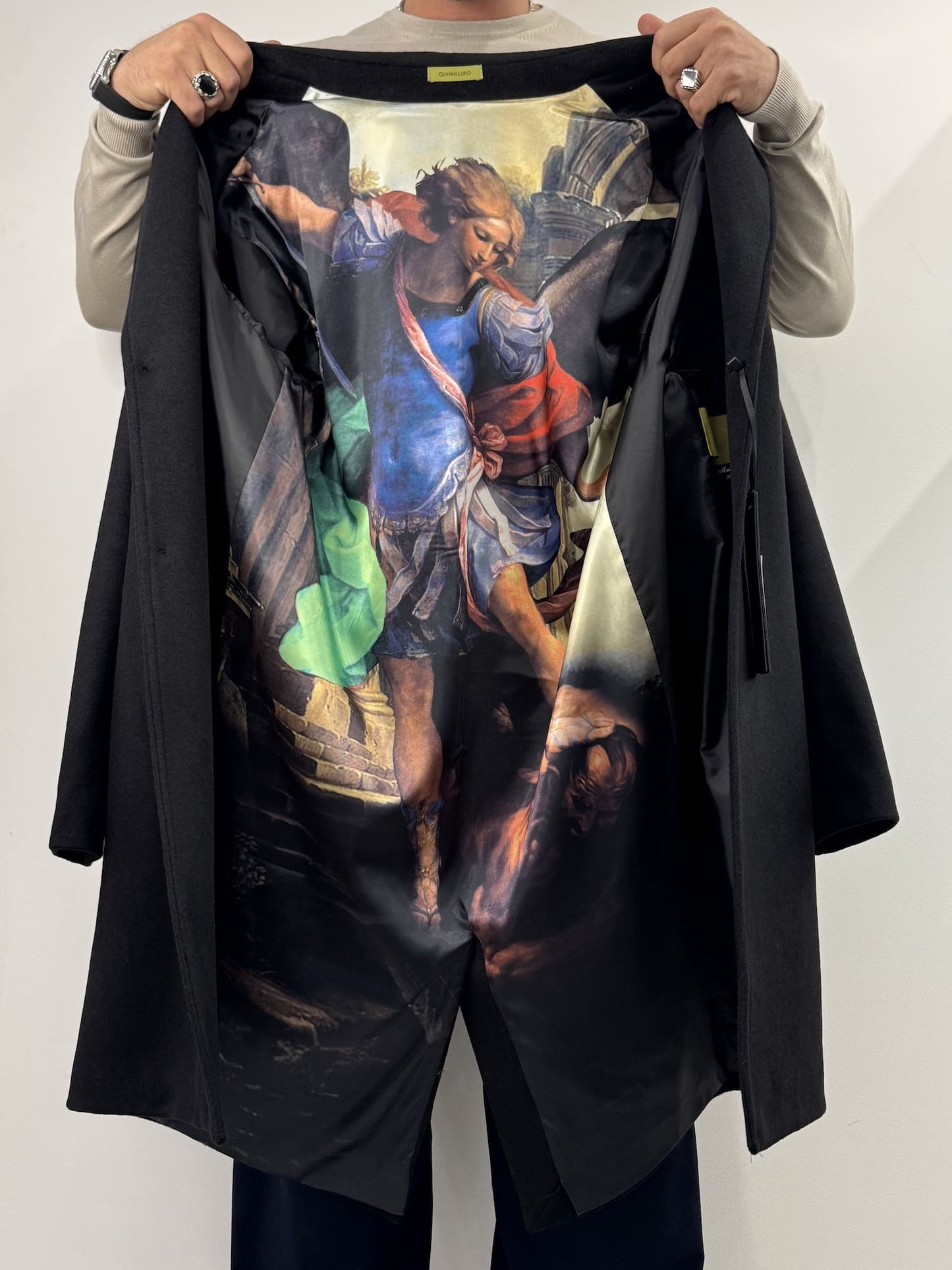 Cappotto Gianni Lupo Over