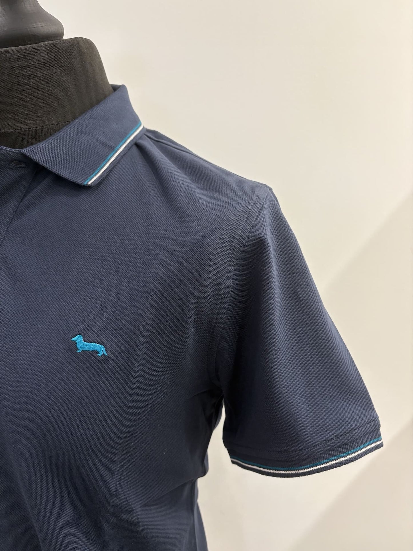 Polo Harmont&Blaine con righe sul collo