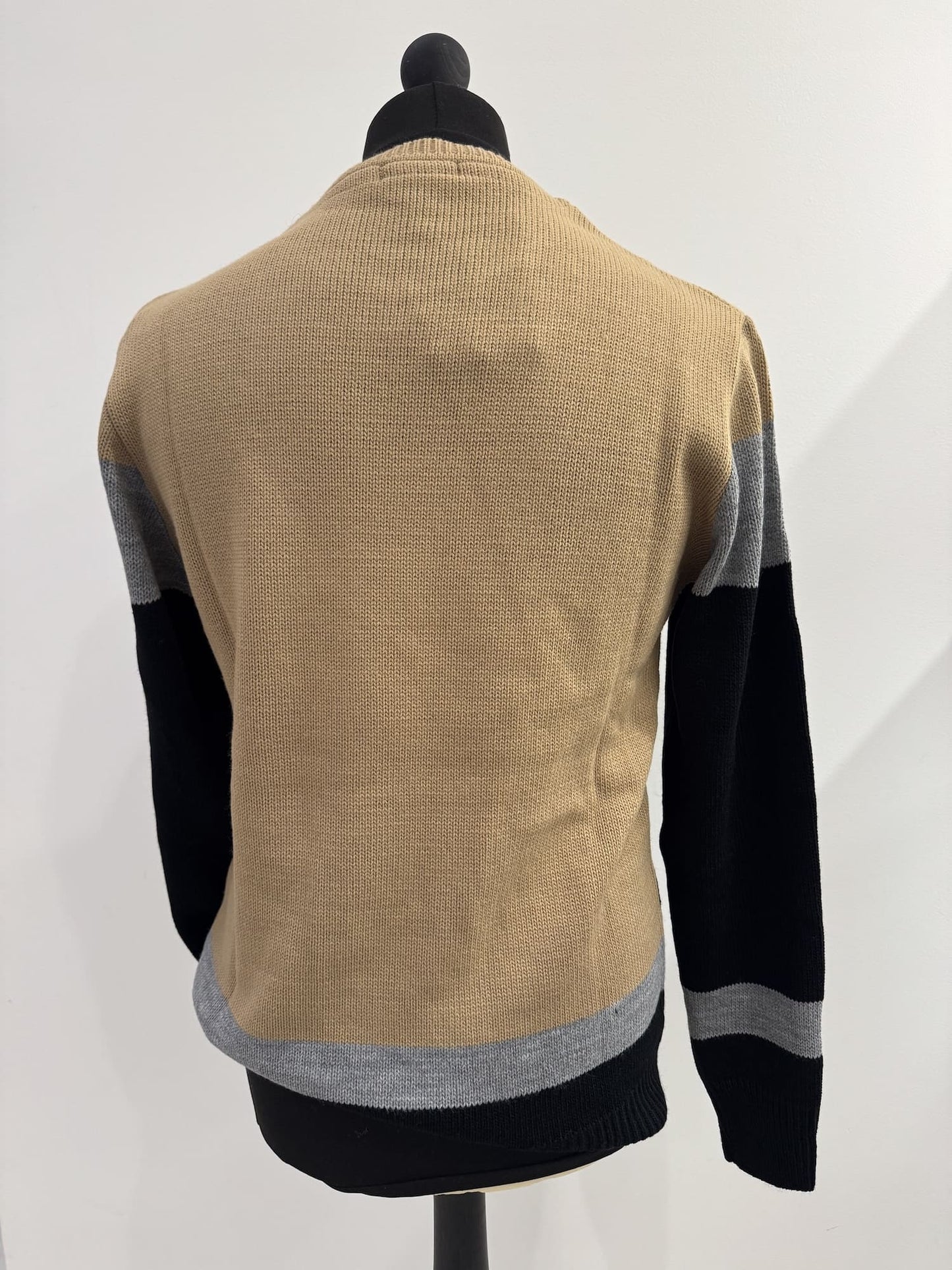 Pullover paricollo strutturato