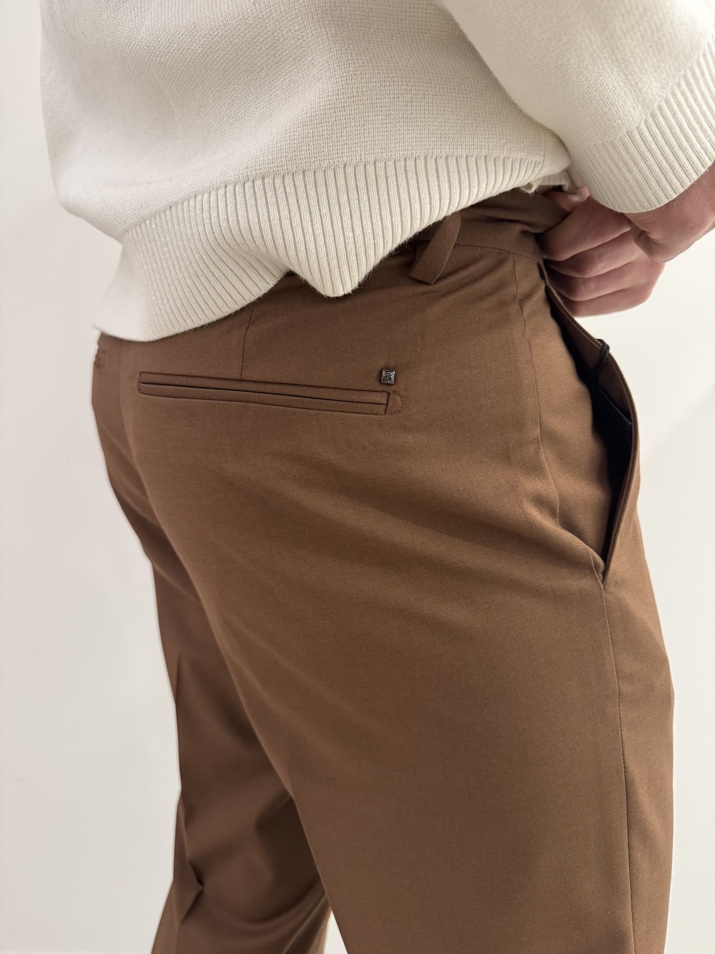 Pantalone tailored fit baggy