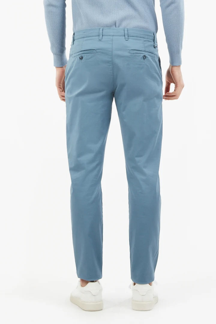 Pantaloni chinos basic