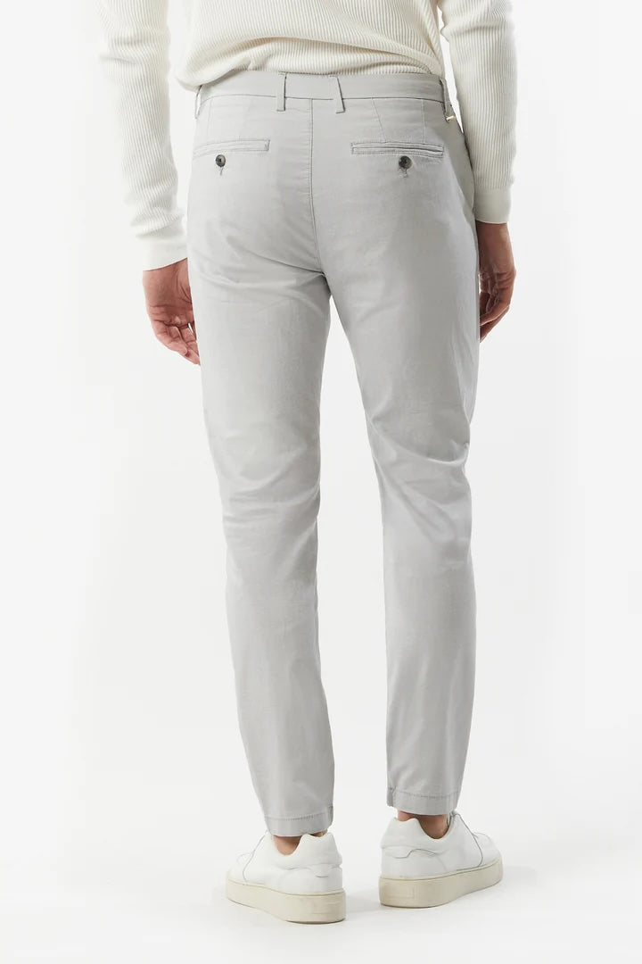 Pantaloni chinos slim fit