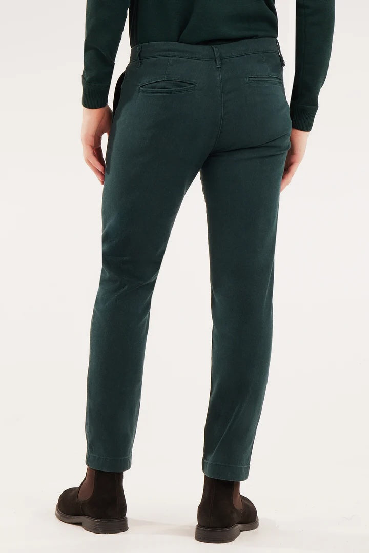 Pantaloni chinos slim fit tinto filo pino