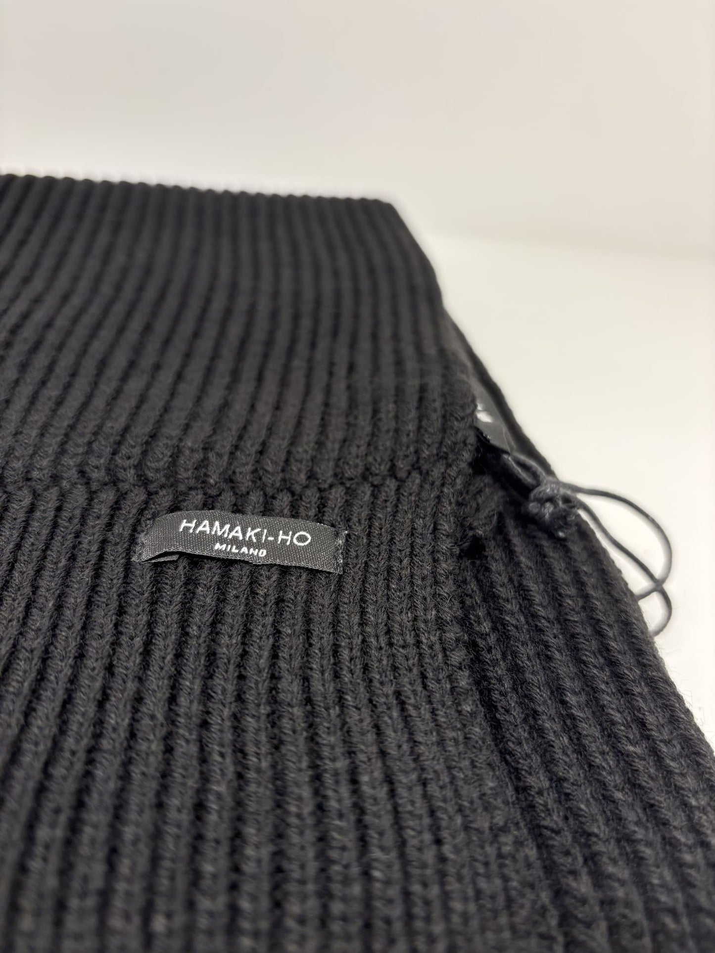 Sciarpa uomo Hamaki-Ho a coste nero