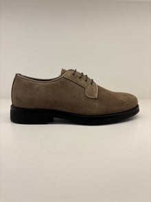 Scarpa casual in camoscio tortora