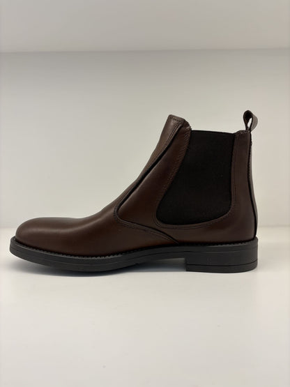 Stivaletto in pelle marrone