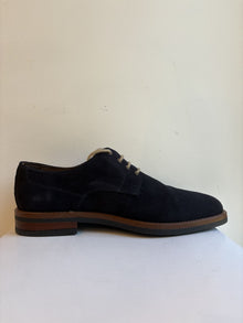 Scarpa casual con lacci