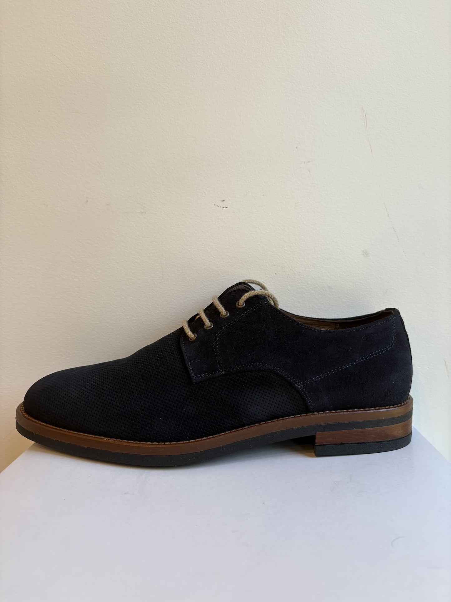 Scarpa casual con lacci