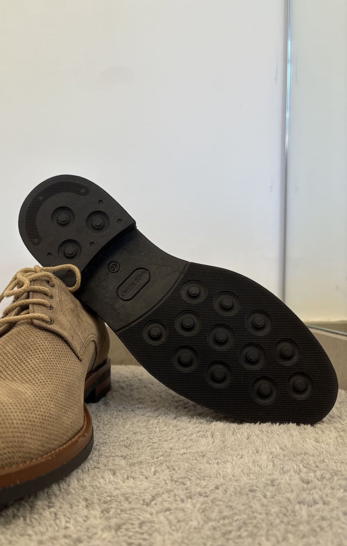 Scarpa casual con lacci