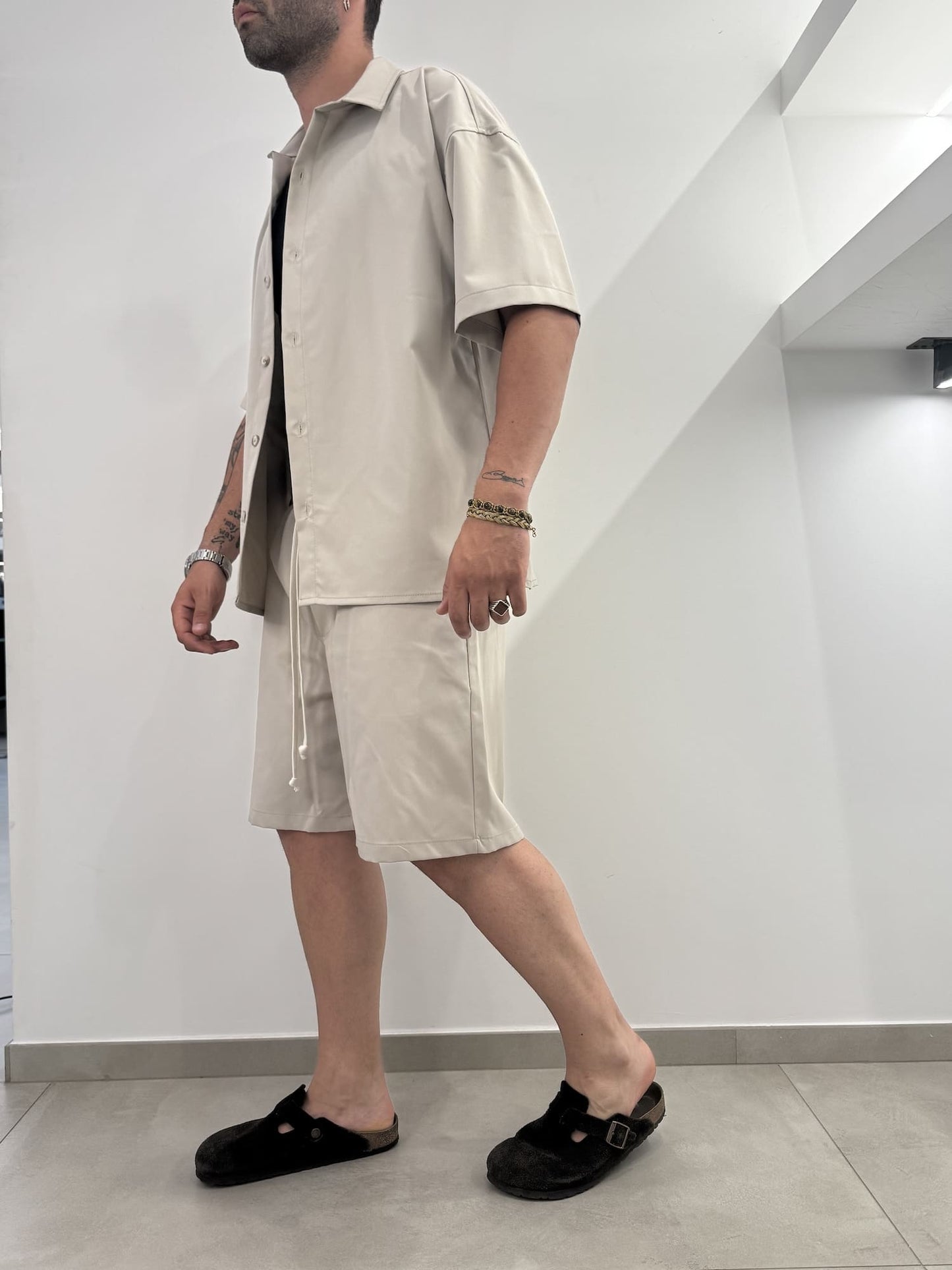 Coordinato in poli-viscosa camicia e bermuda