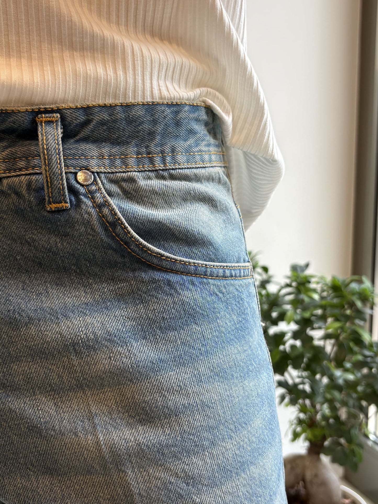 Bermuda in Denim Slavato - Stile Unico