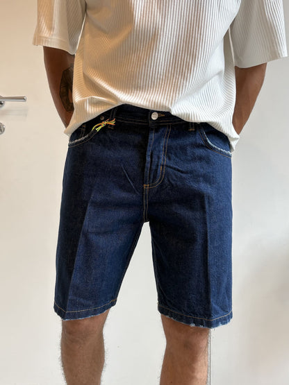 Bermuda Denim Scuro con tasca e fondo graffiato