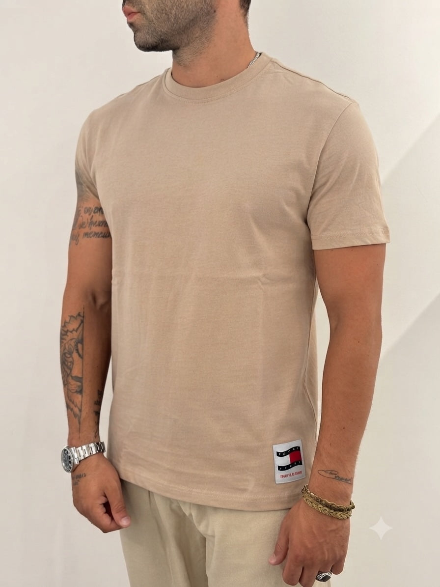 T-shirt Tommy Jeans in cotone stampata
