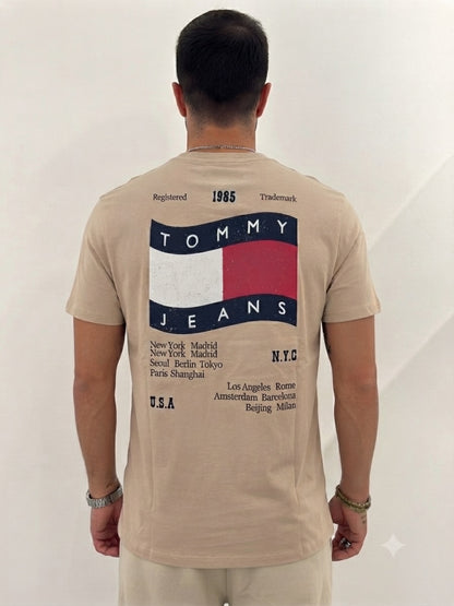 T-shirt Tommy Jeans in cotone stampata