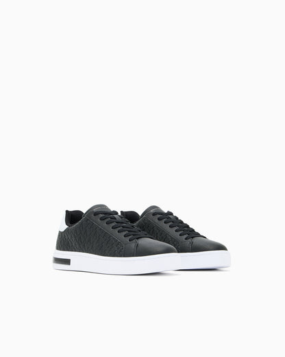 Sneakers London effetto saffiano con suola in gomma