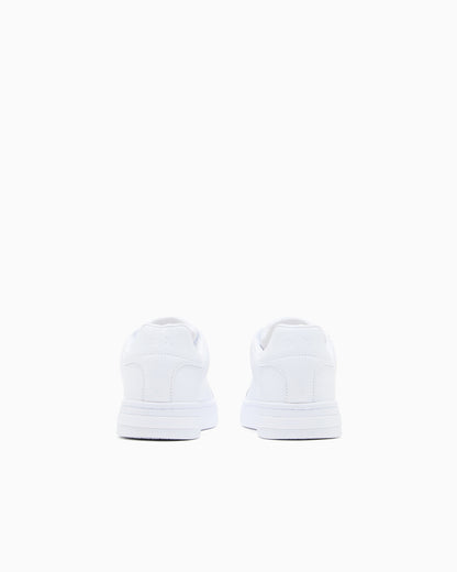Sneakers stringate in pelle con suola in gomma