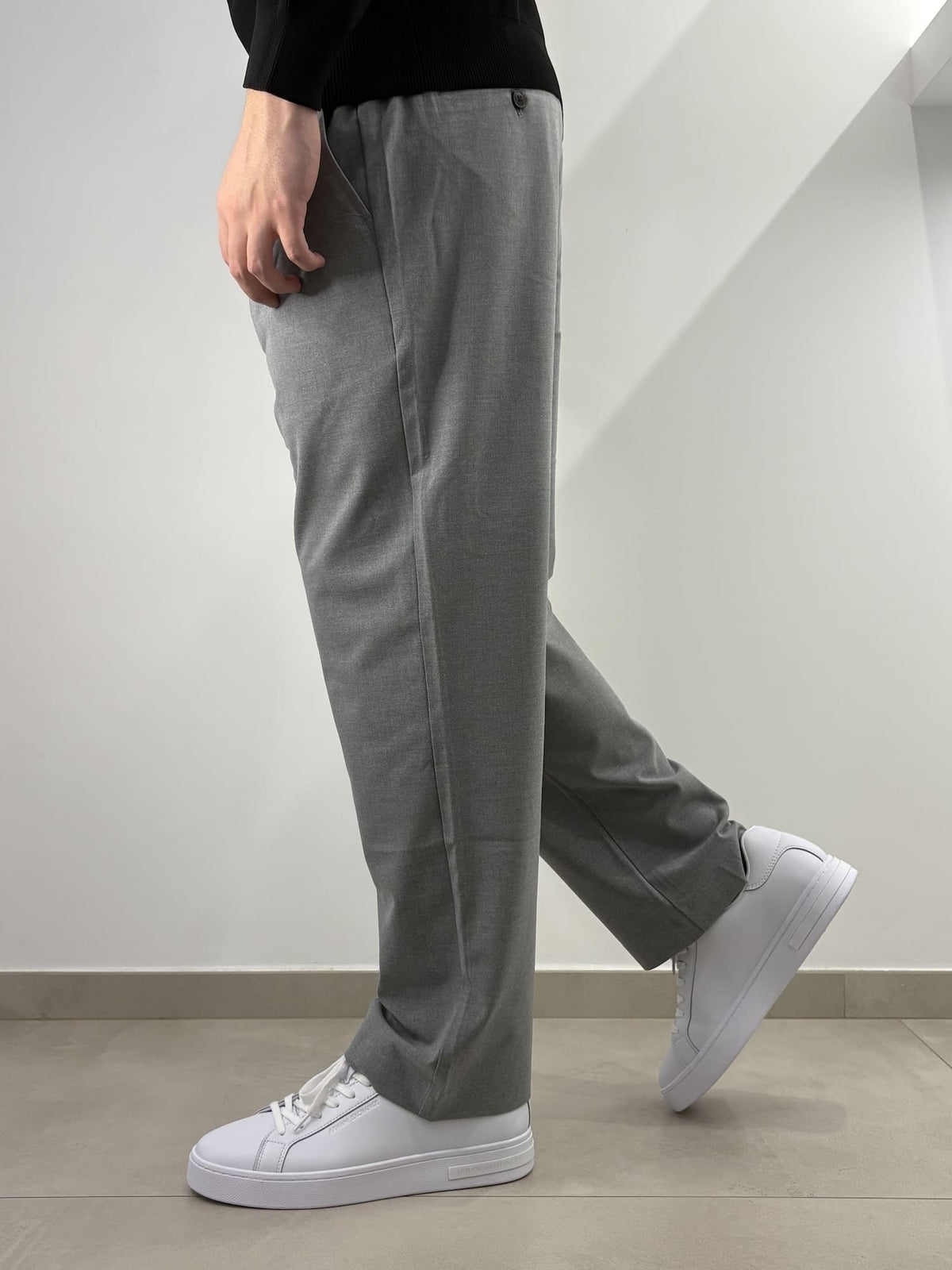 Pantalone semi elegante con elastico in vita