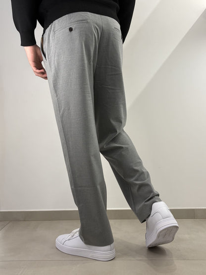 Pantalone semi elegante con elastico in vita
