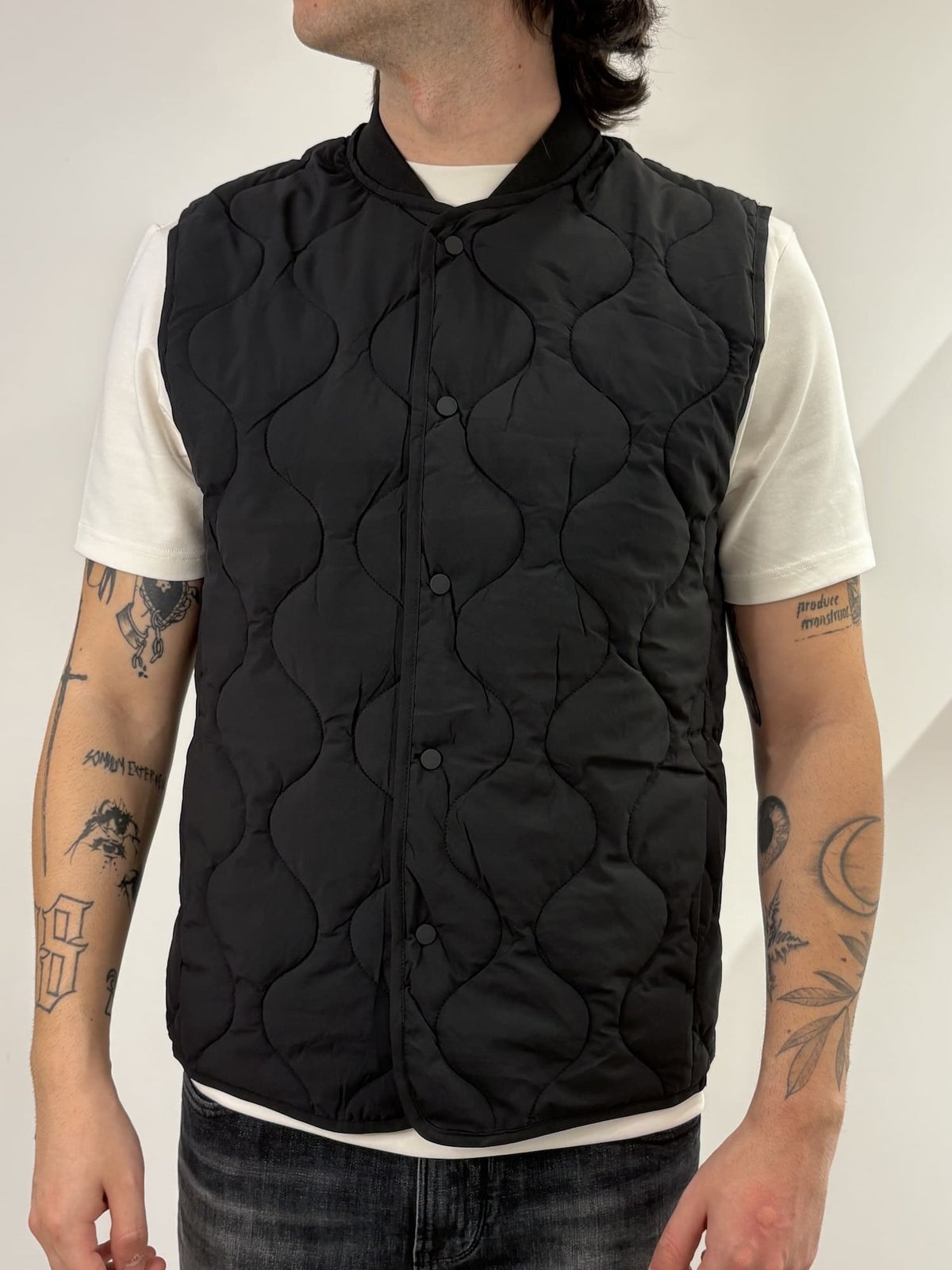 Gilet traforato imbottito