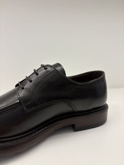 Scarpa da uomo stringata in stile Derby