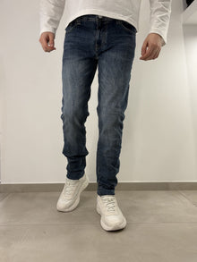 Jeans basic slavato