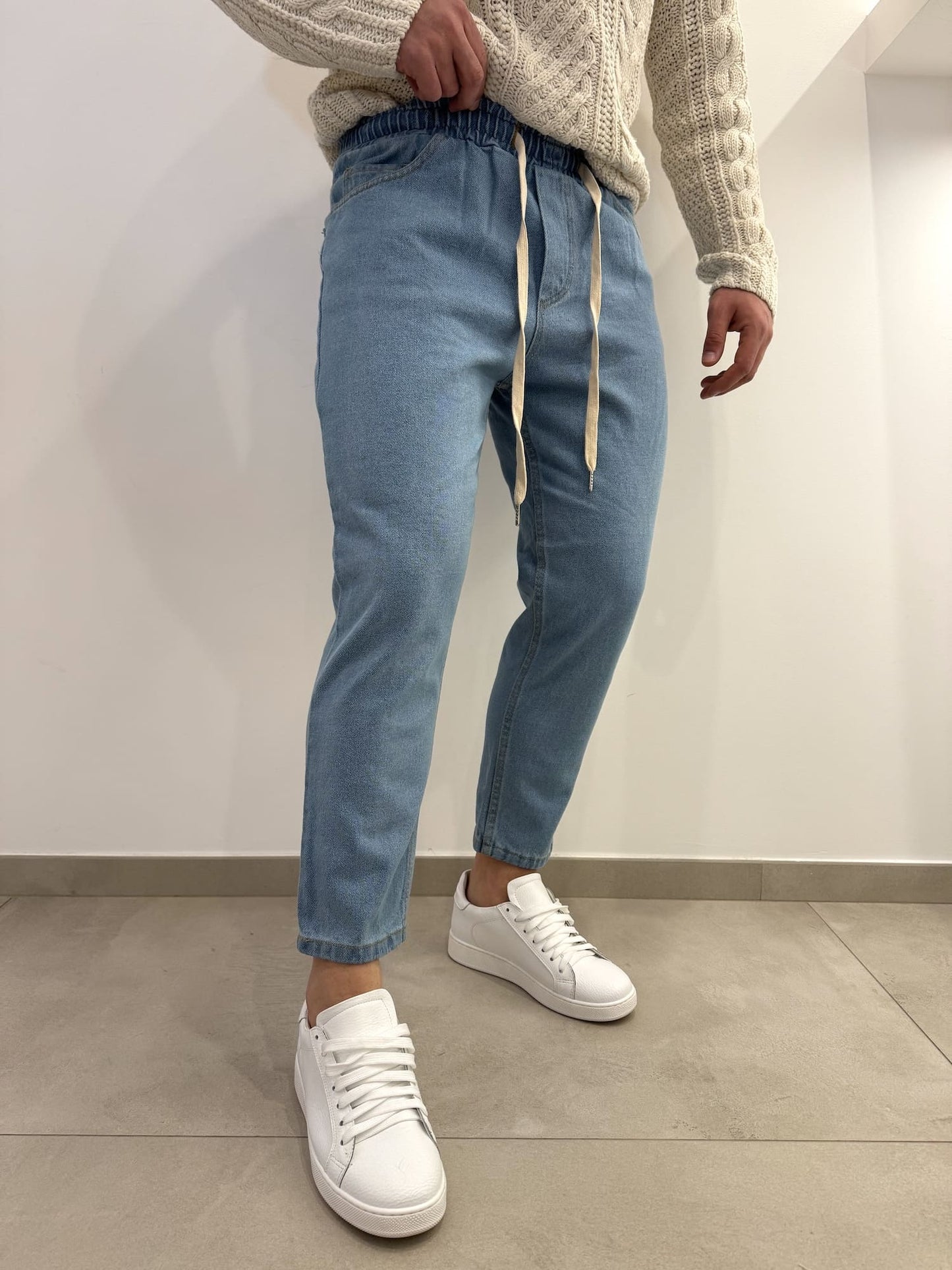 Jeans basic con molla