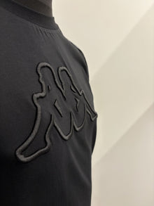 T-Shirt Kappa con logo ricamato in rilievo