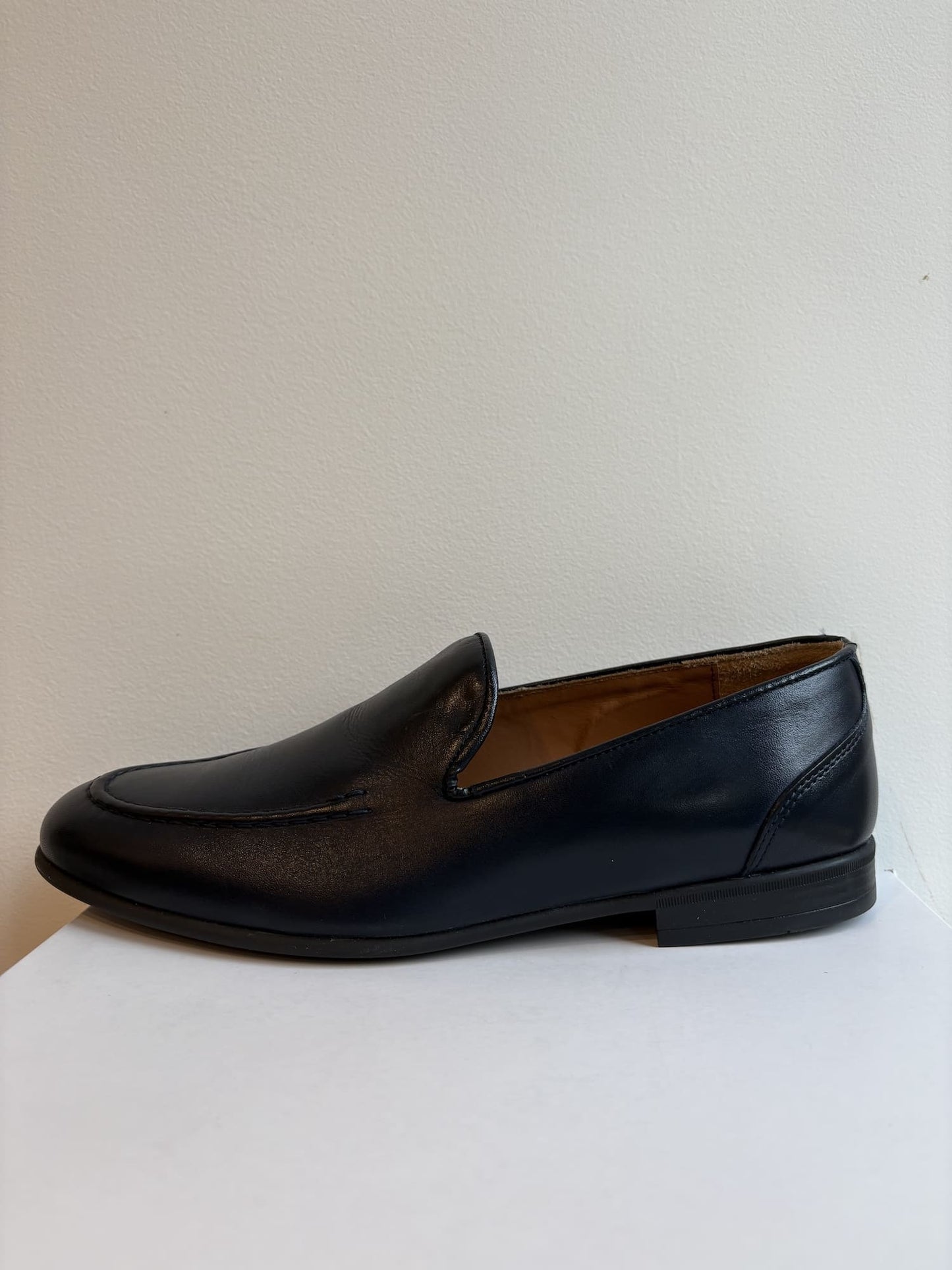 Mocassino basic in pelle fondo gomma