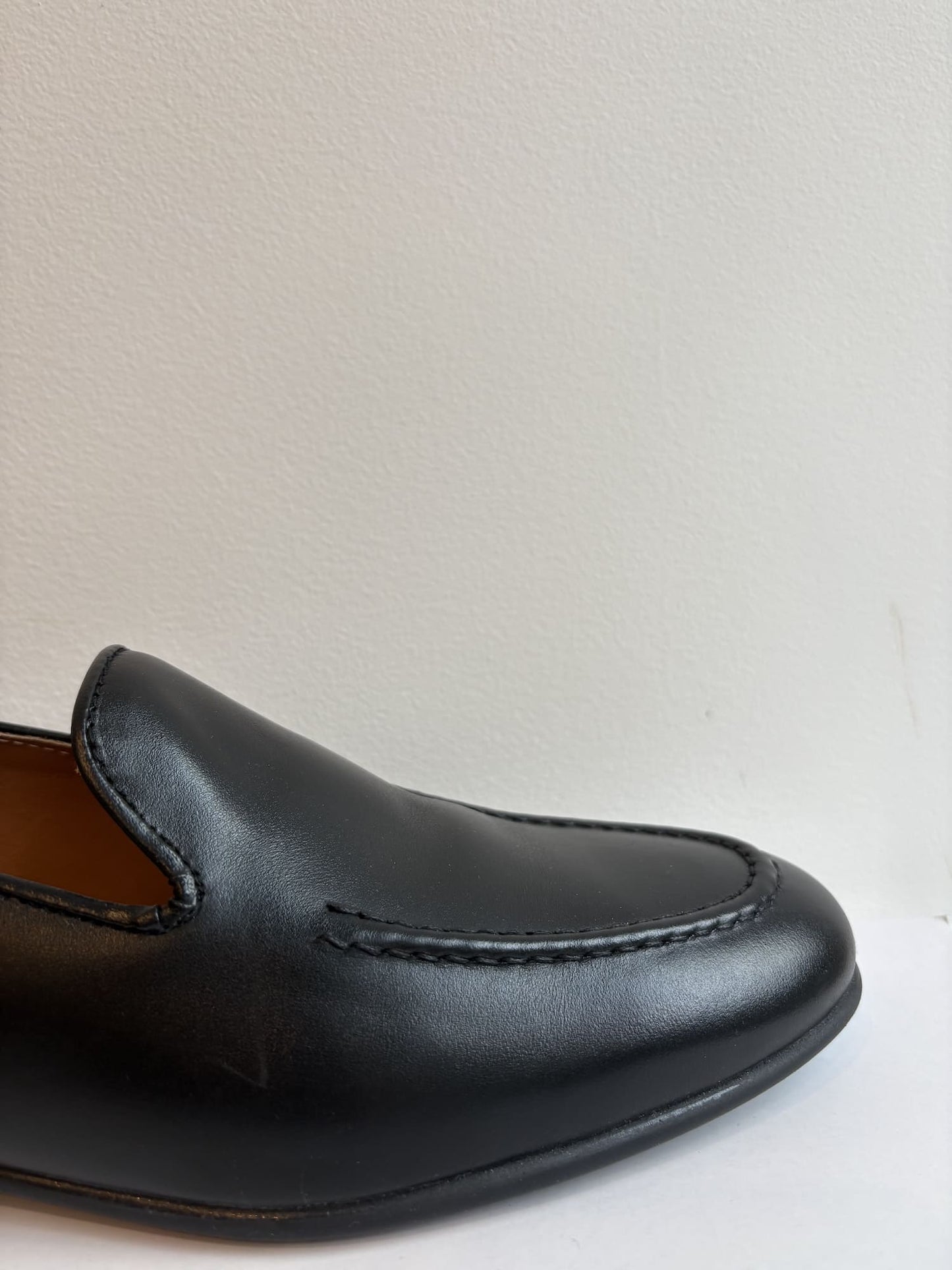 Mocassino basic in pelle fondo gomma