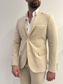 Abito slim uomo beige