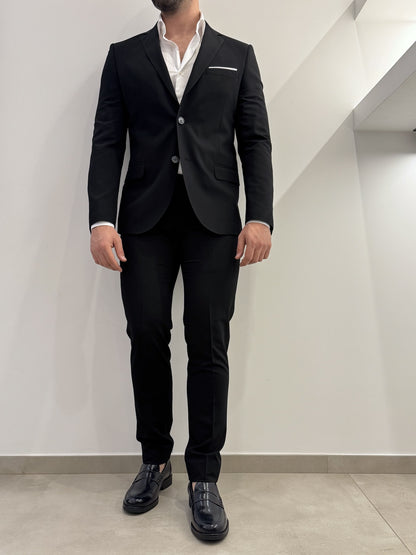 Abito slim uomo nero