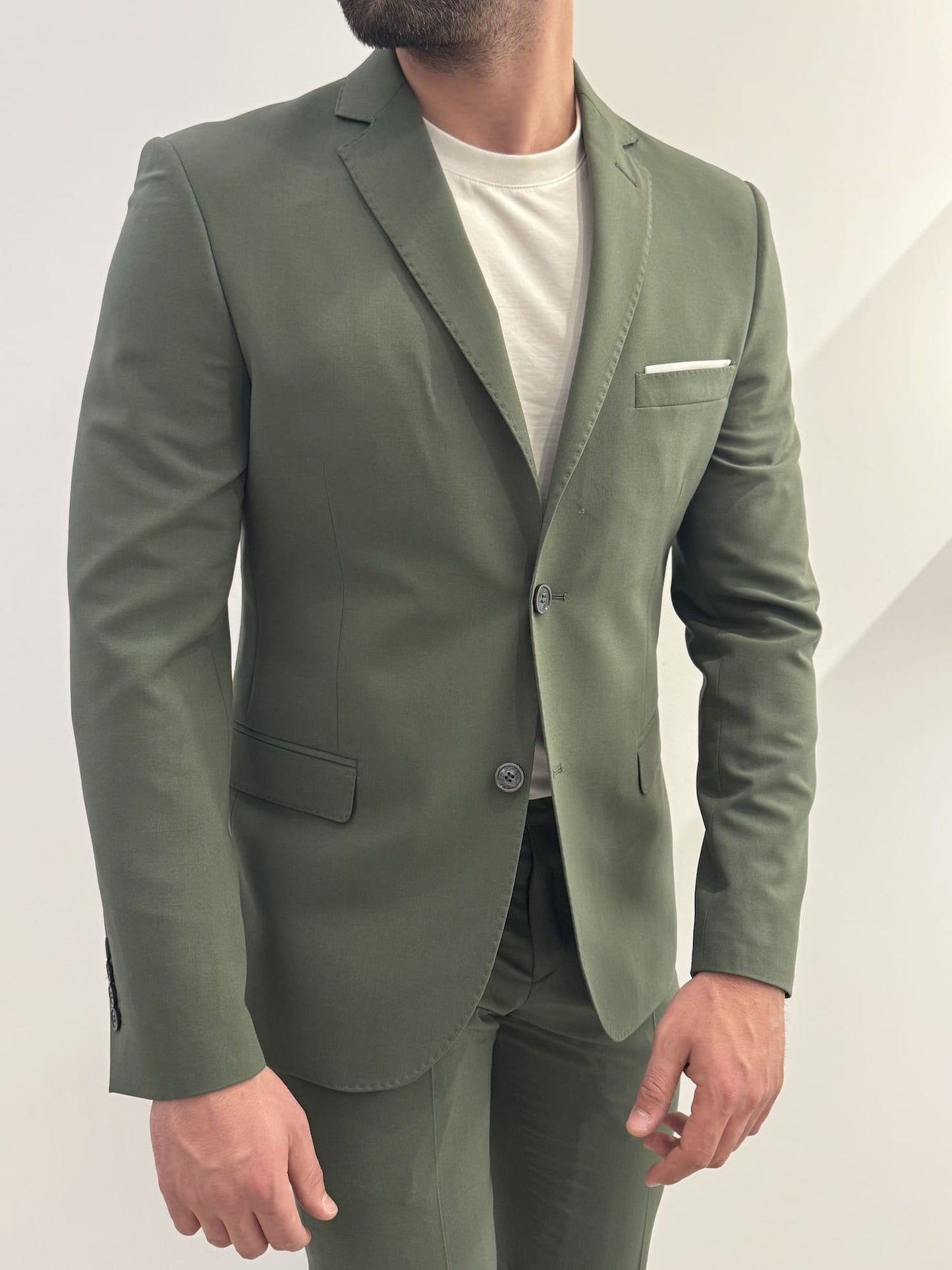 Abito slim uomo nero