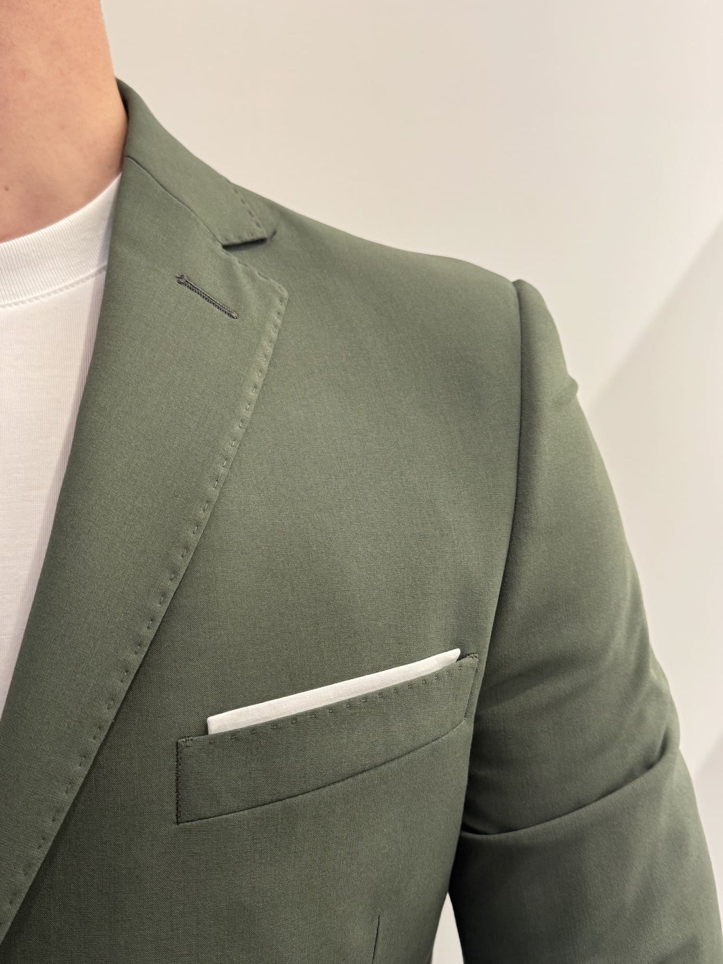 Abito slim uomo verde