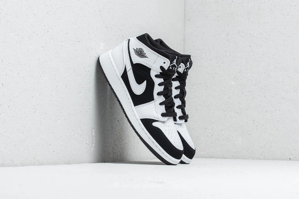 Air Jordan 1 Mid