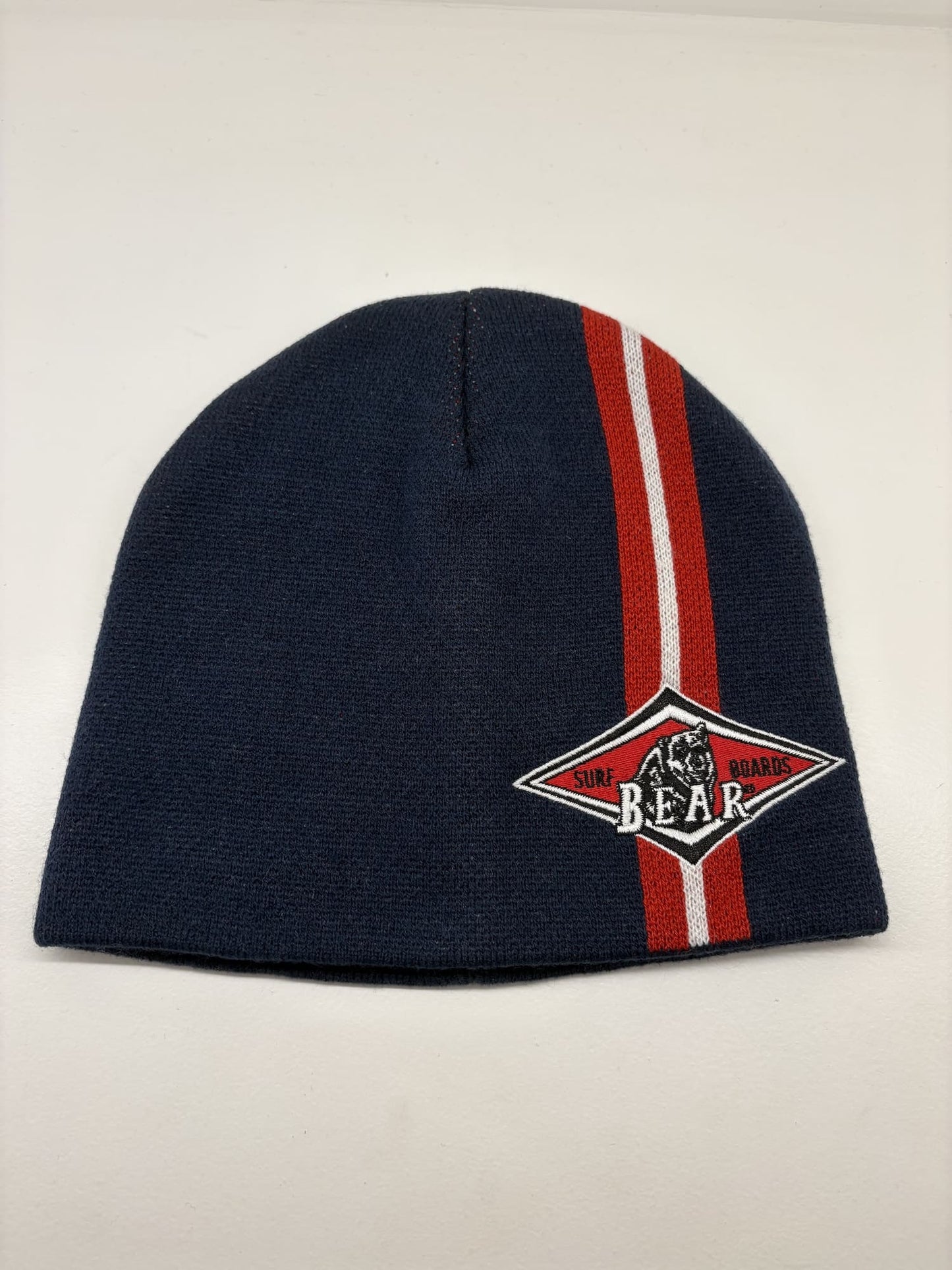 Cappello bear con riga e logo a contrasto