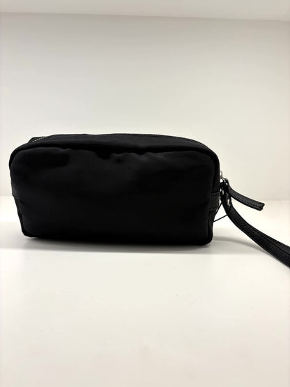 Borsello Sorbino con doppia zip e laccetto da polso