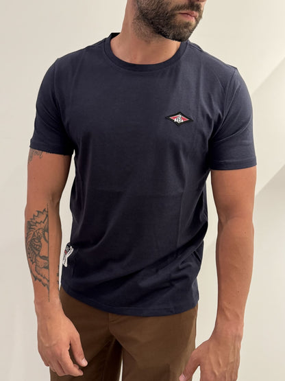 T-Shirt Bear con logo e grafica sul lato