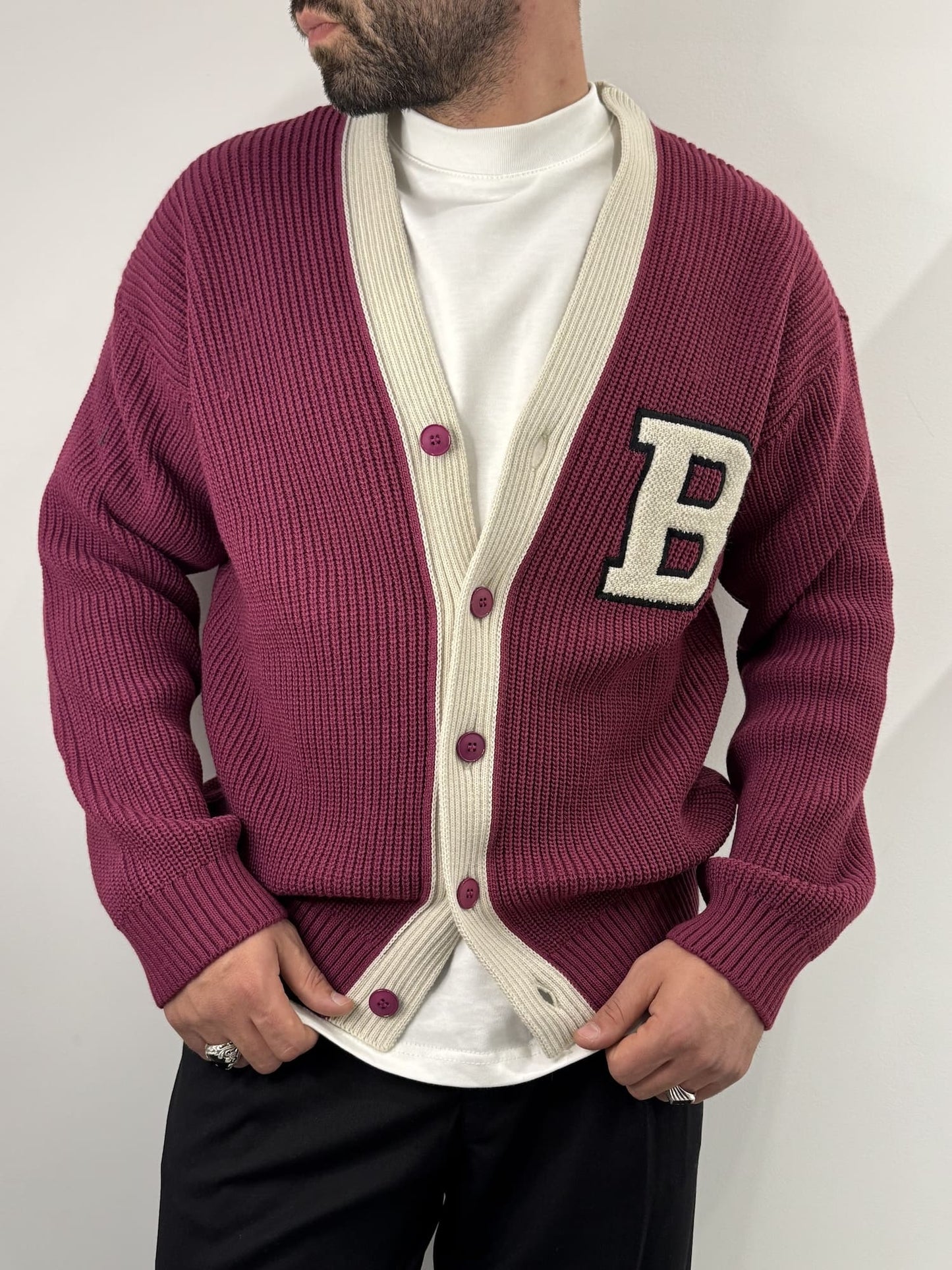 Cardigan  Blacksvnday college magenta
