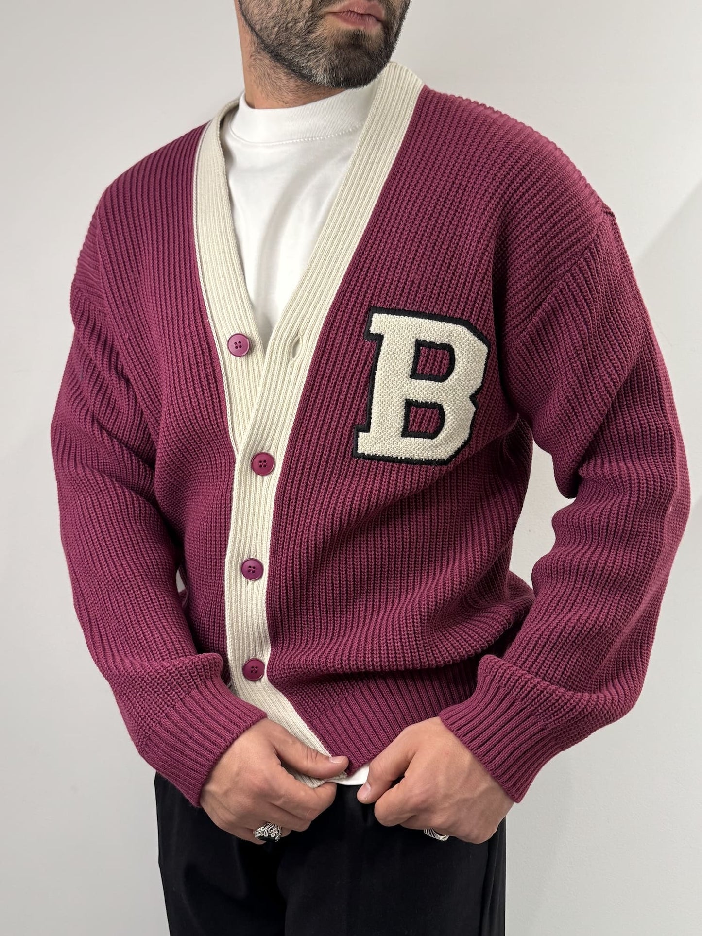 Cardigan  Blacksvnday college magenta