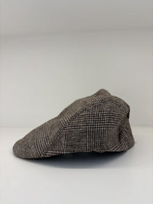 Coppola sorbino in poliestere fango