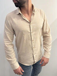 Camicia collo alla francese in lino