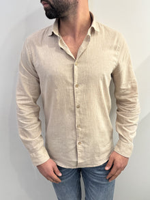 Camicia collo alla francese in lino